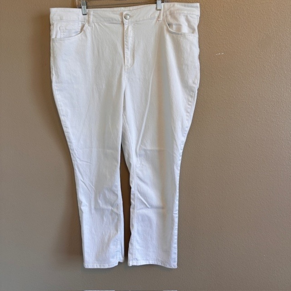 Copper Flash Women's High Rise Slim Straight White‎ Stretch Jeans 24W